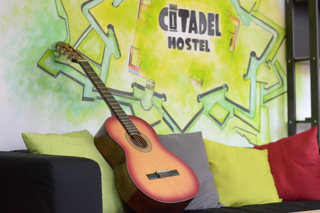 Citadel Hostel Alba Iulia Bagian luar foto