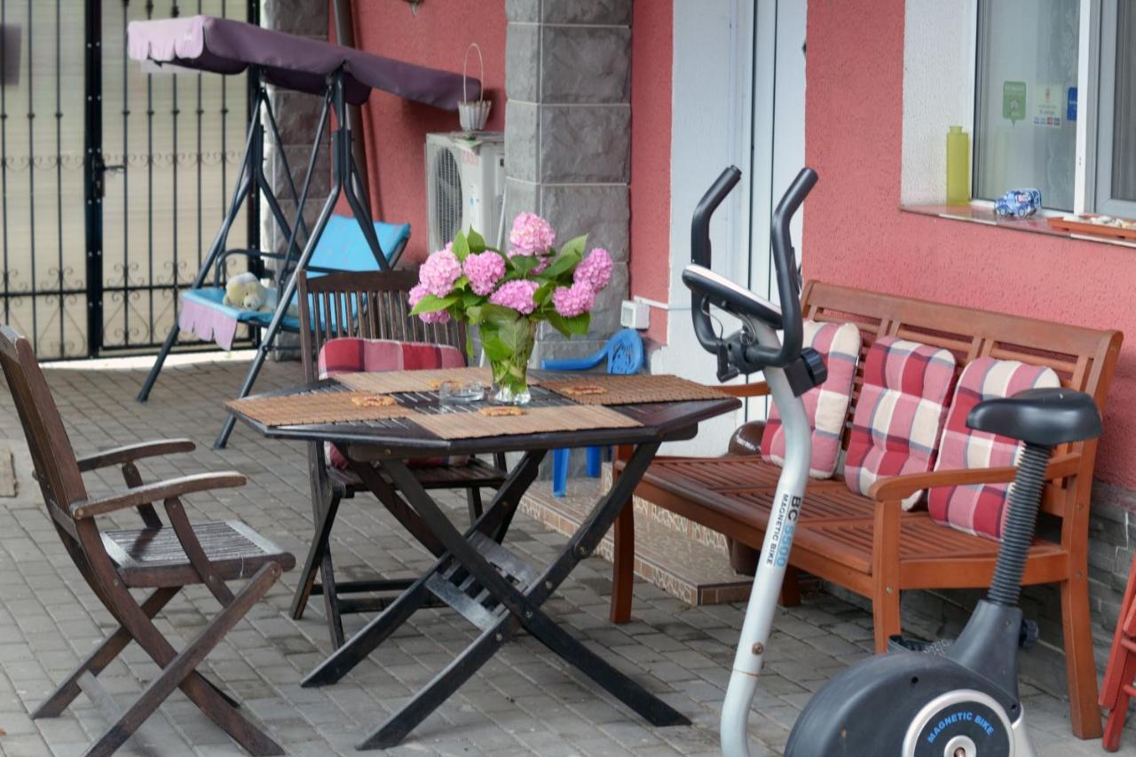 Citadel Hostel Alba Iulia Bagian luar foto